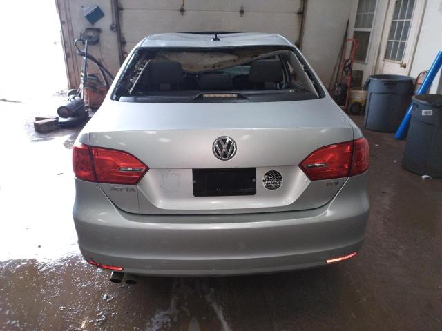 3VWLL7AJ8DM385599 - 2013 VOLKSWAGEN JETTA TDI SILVER photo 6