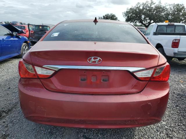 5NPEB4AC8BH172623 - 2011 HYUNDAI SONATA GLS RED photo 6