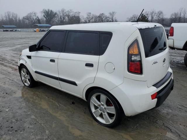 KNDJT2A13A7122990 - 2010 KIA SOUL WHITE photo 2