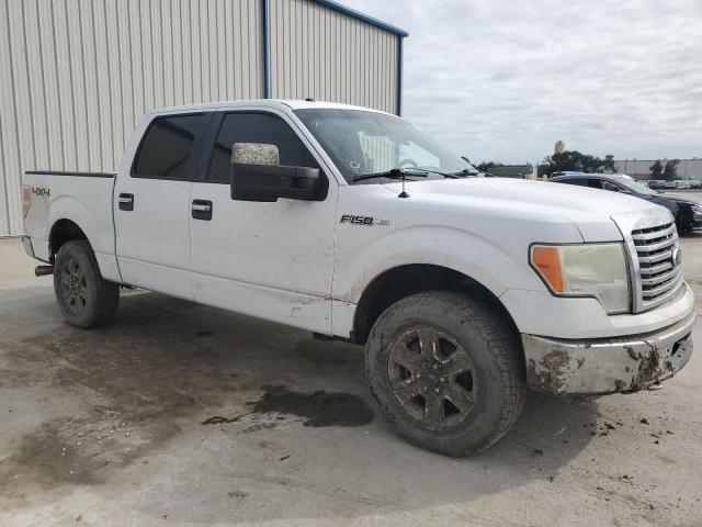 1FTFW1EF6BFC95326 - 2011 FORD F150 SUPERCREW WHITE photo 4