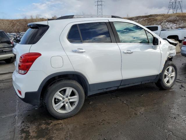 KL7CJPSBXHB153807 - 2017 CHEVROLET TRAX 1LT WHITE photo 3