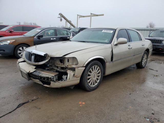 1LNHM81W34Y653658 - 2004 LINCOLN TOWN CAR EXECUTIVE WHITE photo 1