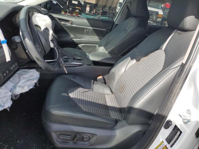 4T1G11AK3PU743834 - 2023 TOYOTA CAMRY SE NIGHT SHADE WHITE photo 7