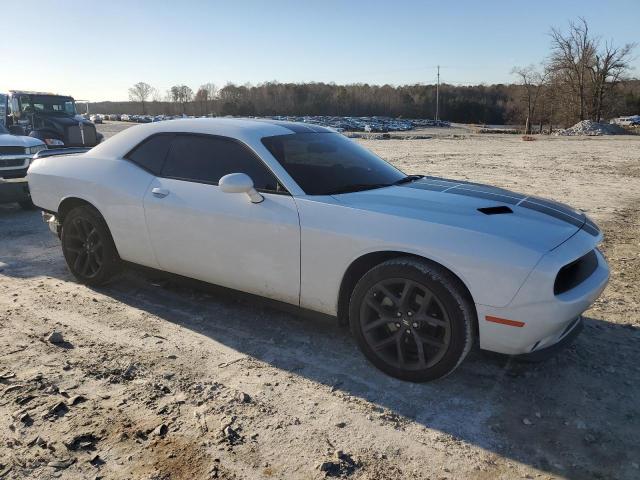 2C3CDZAG9MH637718 - 2021 DODGE CHALLENGER SXT WHITE photo 4