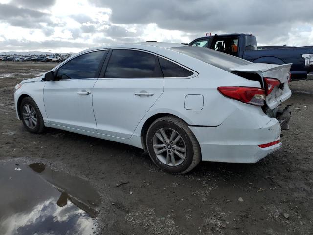 5NPE24AF6HH452527 - 2017 HYUNDAI SONATA SE WHITE photo 2