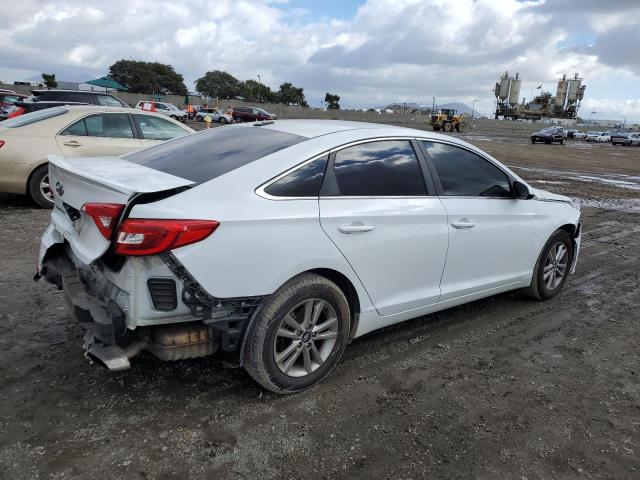 5NPE24AF6HH452527 - 2017 HYUNDAI SONATA SE WHITE photo 3