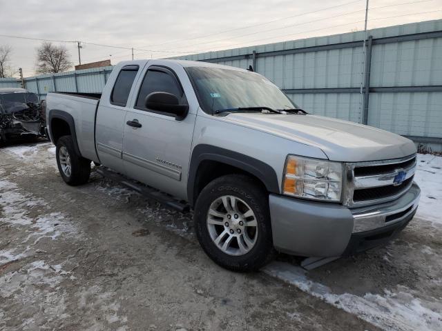 1GCRCREA3BZ357336 - 2011 CHEVROLET SILVERADO C1500  LS SILVER photo 4