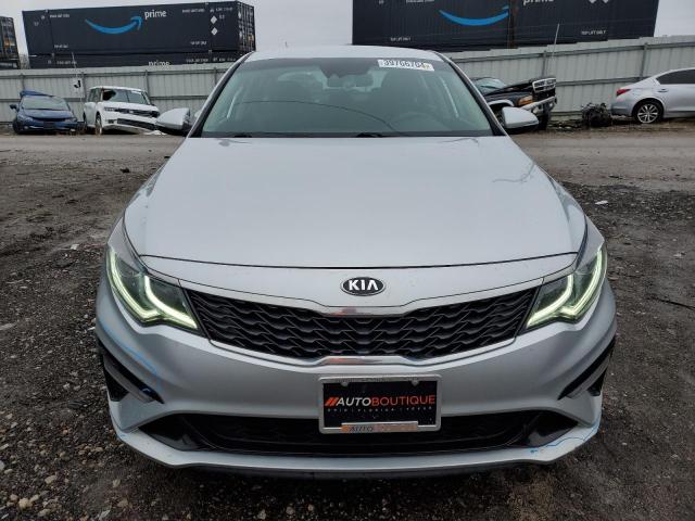 5XXGT4L30KG358588 - 2019 KIA OPTIMA LX SILVER photo 5