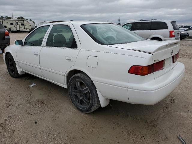 JT2BG22K7Y0441627 - 2000 TOYOTA CAMRY CE WHITE photo 2