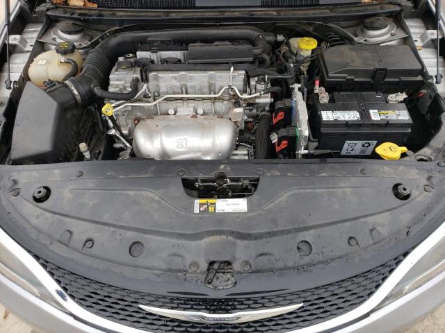 1C3CCCFBXHN508641 - 2017 CHRYSLER 200 LX SILVER photo 11