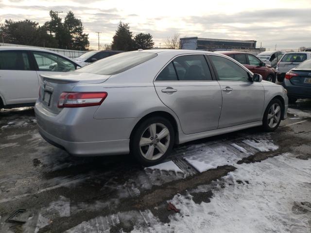 4T1BF3EK4BU200616 - 2011 TOYOTA CAMRY BASE SILVER photo 3