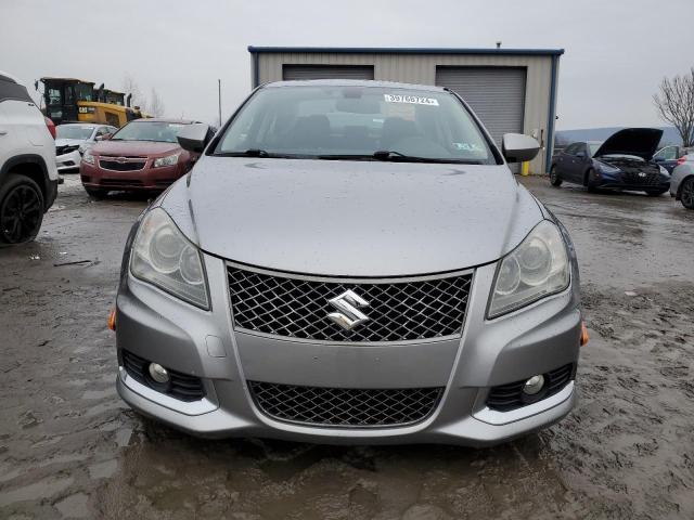 JS2RF9A8XB6110719 - 2011 SUZUKI KIZASHI SPORT SLS SILVER photo 5