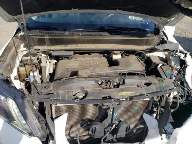 5N1DR2MM4JC662191 - 2018 NISSAN PATHFINDER S WHITE photo 11