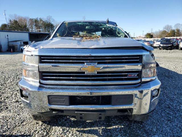 1GC1KWE83FF531165 - 2015 CHEVROLET SILVERADO K2500 HEAVY DUTY LTZ SILVER photo 5