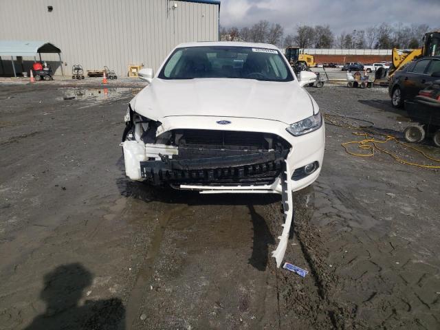 3FA6P0HD5GR402786 - 2016 FORD FUSION SE WHITE photo 5