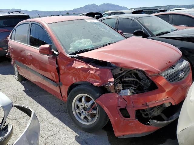 KNADE123166100305 - 2006 KIA RIO RED photo 4