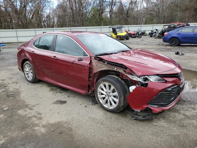 4T1B11HK2JU660628 - 2018 TOYOTA CAMRY L RED photo 4