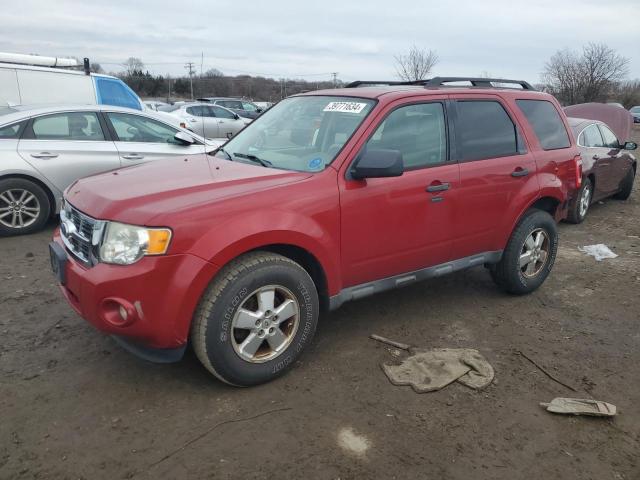 1FMCU0D70BKA12788 - 2011 FORD ESCAPE XLT RED photo 1