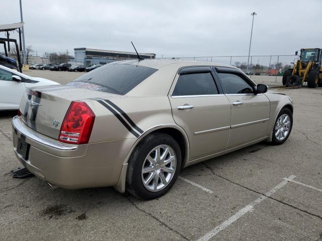 2C3KA63H48H334683 - 2008 CHRYSLER 300C BEIGE photo 3