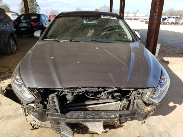 5NPE34AF3JH653742 - 2018 HYUNDAI SONATA SPORT GRAY photo 5