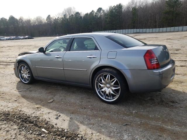 2C3KA63H77H833735 - 2007 CHRYSLER 300C SILVER photo 2