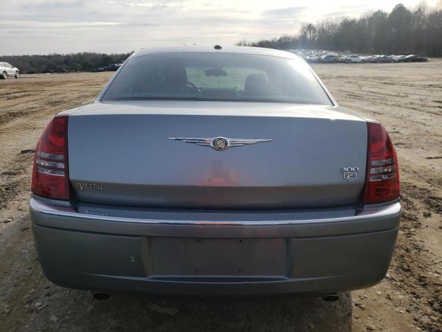 2C3KA63H77H833735 - 2007 CHRYSLER 300C SILVER photo 6