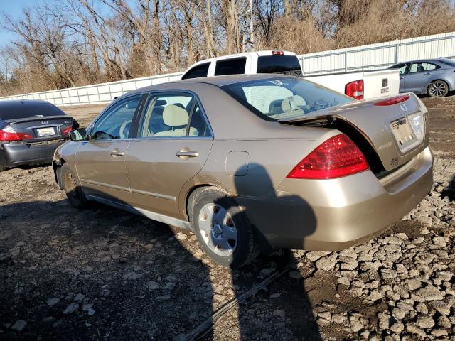 1HGCM56426A001423 - 2006 HONDA ACCORD LX GOLD photo 2