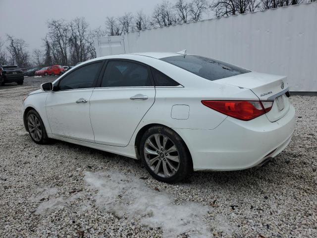 5NPEC4AB0DH527985 - 2013 HYUNDAI SONATA SE WHITE photo 2