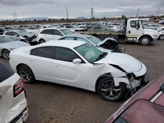 2C3CDXHG5HH529404 - 2017 DODGE CHARGER SXT WHITE photo 4