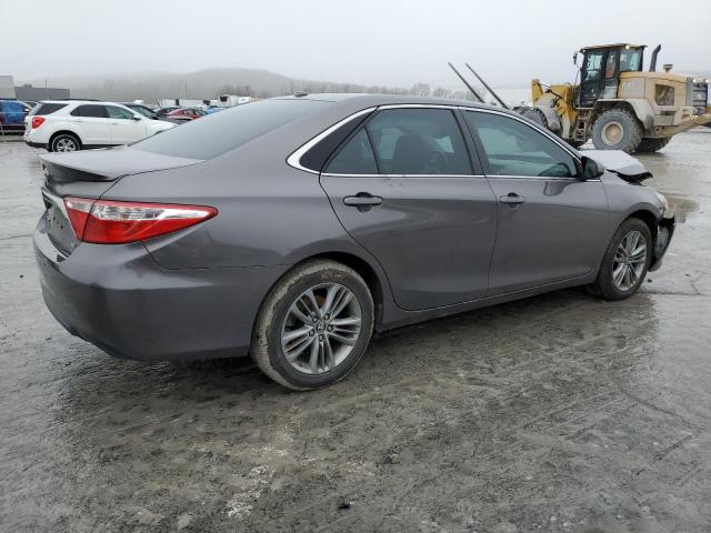 4T1BF1FKXHU348443 - 2017 TOYOTA CAMRY LE SILVER photo 3