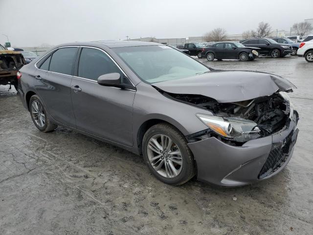 4T1BF1FKXHU348443 - 2017 TOYOTA CAMRY LE SILVER photo 4