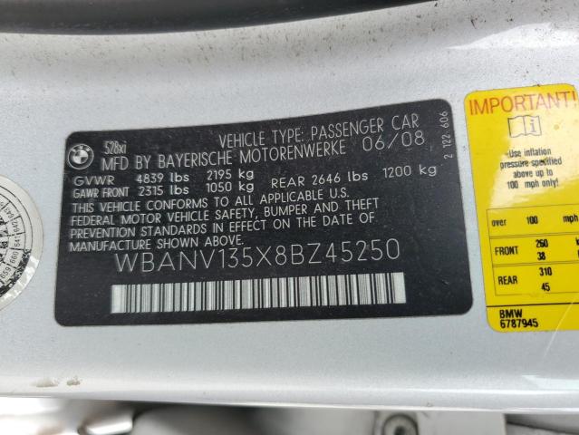 WBANV135X8BZ45250 - 2008 BMW 528 XI SILVER photo 12