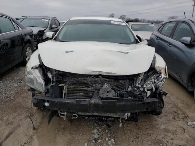 1N4AA5AP0BC867934 - 2011 NISSAN MAXIMA S WHITE photo 5