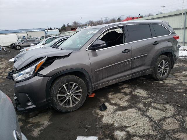 2018 TOYOTA HIGHLANDER SE, 