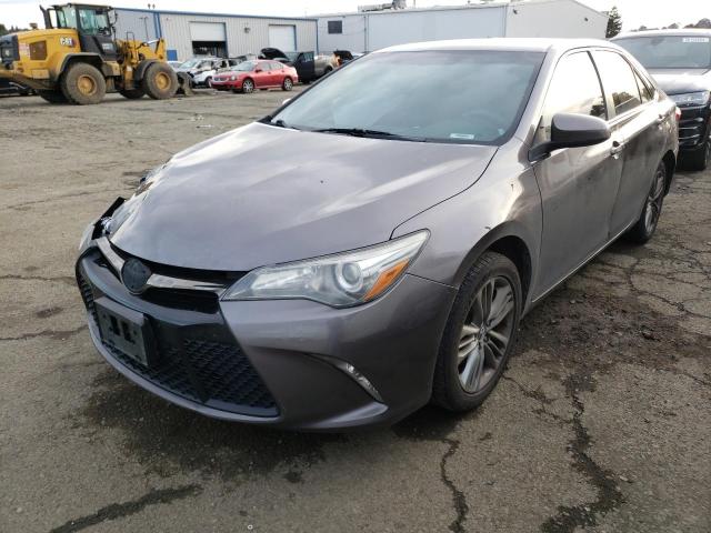 4T1BF1FK3FU094619 - 2015 TOYOTA CAMRY LE GRAY photo 1