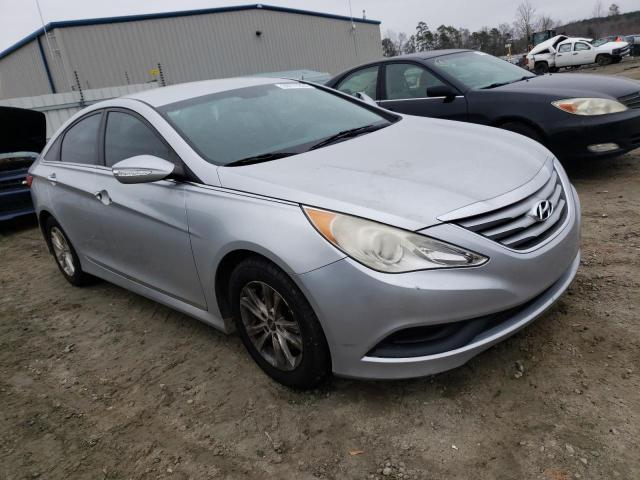 5NPEB4AC2EH832420 - 2014 HYUNDAI SONATA GLS SILVER photo 4