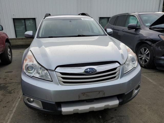 4S4BRBKC9C3268965 - 2012 SUBARU OUTBACK 2.5I LIMITED SILVER photo 5