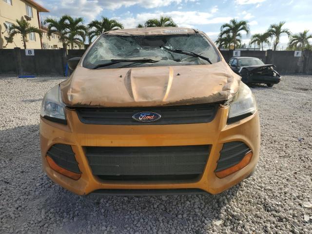 1FMCU0F73GUB49619 - 2016 FORD ESCAPE S ORANGE photo 5