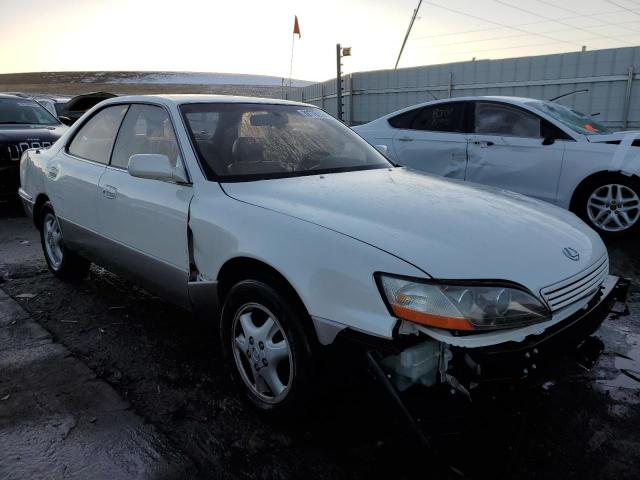 JT8GK13T3S0123782 - 1995 LEXUS ES 300 WHITE photo 4