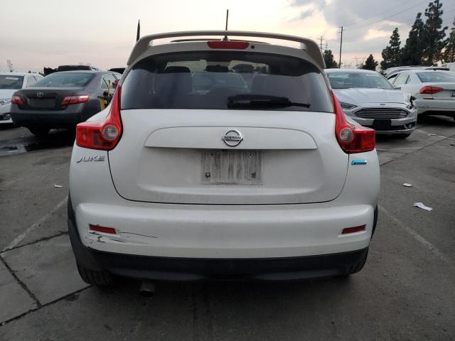 JN8AF5MRXDT213670 - 2013 NISSAN JUKE S WHITE photo 6