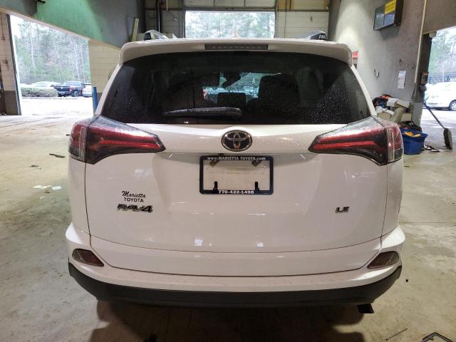 JTMZFREV3JJ723951 - 2018 TOYOTA RAV4 LE WHITE photo 6