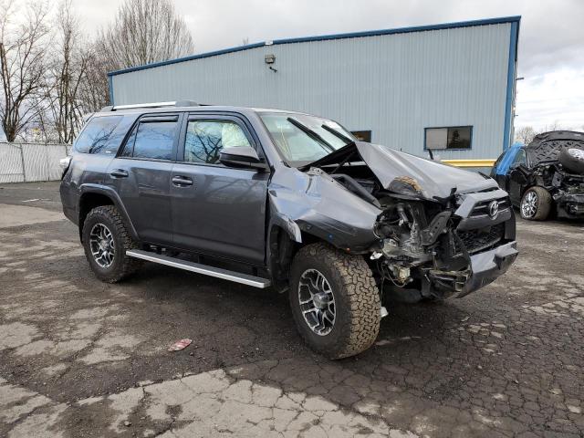 JTEBU5JRXL5813596 - 2020 TOYOTA 4RUNNER SR5/SR5 PREMIUM 灰色 照片 4