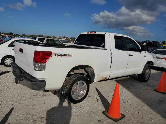 5TFUW5F1XDX315978 - 2013 TOYOTA TUNDRA DOUBLE CAB SR5 WHITE photo 3