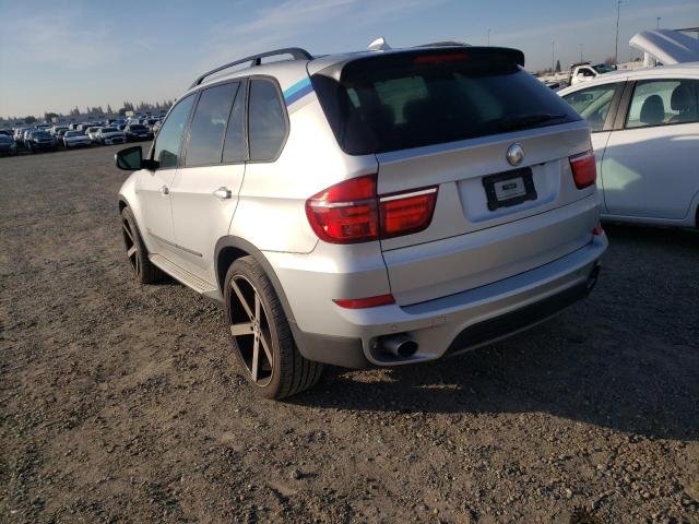 5UXZV4C52CL762528 - 2012 BMW X5 XDRIVE35I SILVER photo 2