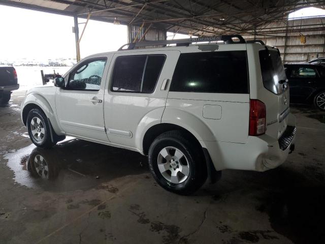 5N1AR18U46C663436 - 2006 NISSAN PATHFINDER LE WHITE photo 2