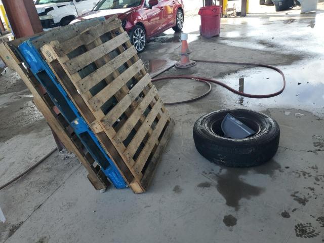 3C6TRVNG6JE151088 - 2018 RAM PROMASTER 1500 STANDARD WHITE photo 13