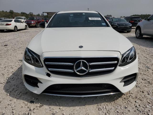 WDDZF4JB5JA488330 - 2018 MERCEDES-BENZ E 300 WHITE photo 5