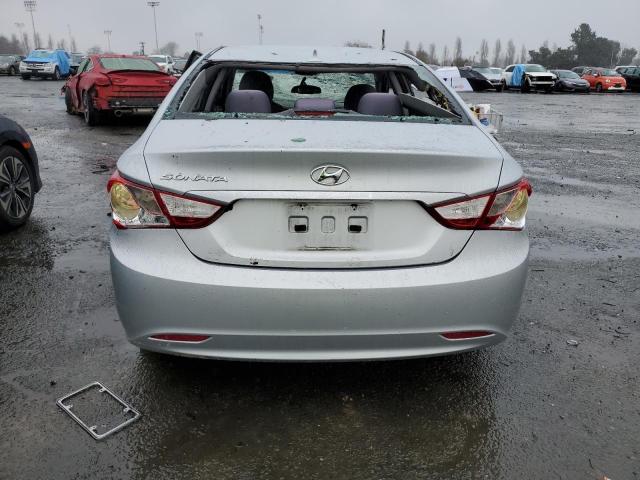 5NPEB4AC2DH543813 - 2013 HYUNDAI SONATA GLS SILVER photo 6