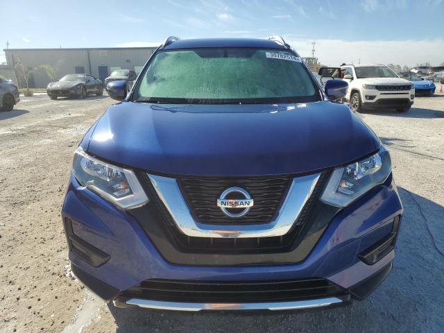 JN8AT2MT3HW142996 - 2017 NISSAN ROGUE S BLUE photo 5