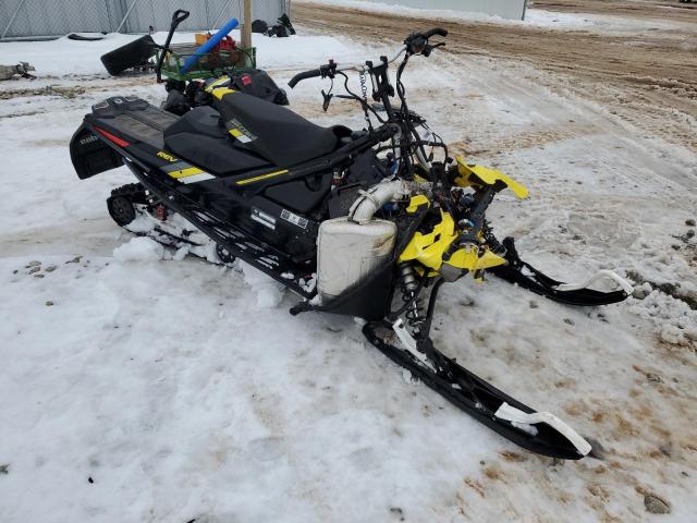 2BPSUPJA3JV000599 - 2018 SKI DOO MXZ SPORT BLACK photo 1